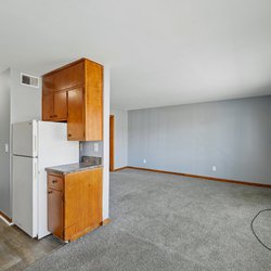 interior view Sherman Oaks - Heritage Oaks