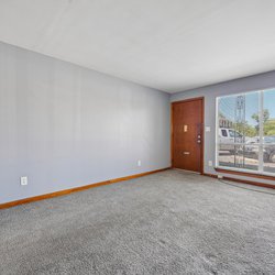 interior view Sherman Oaks - Heritage Oaks