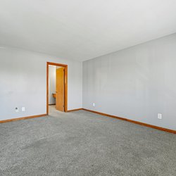 interior view Sherman Oaks - Heritage Oaks