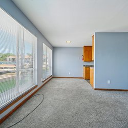 interior view Sherman Oaks - Heritage Oaks