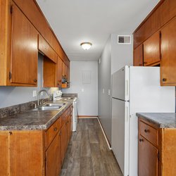 interior view Sherman Oaks - Heritage Oaks