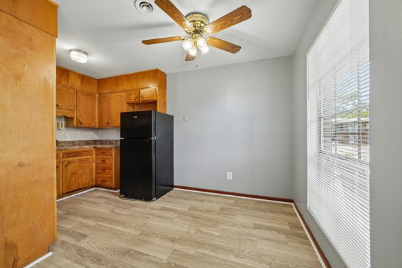 interior view Sherman Oaks - Heritage Oaks
