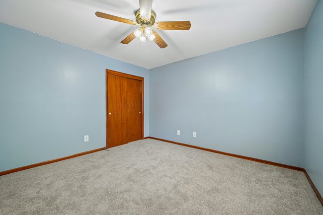 interior view Sherman Oaks - Heritage Oaks