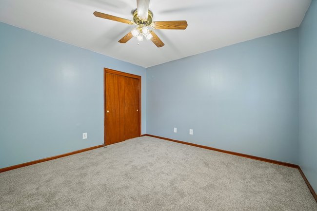 interior view Sherman Oaks - Heritage Oaks